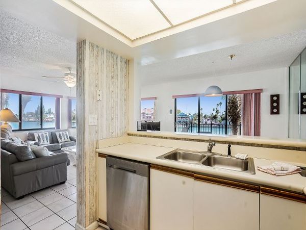 Treasure Island Condo 1011713