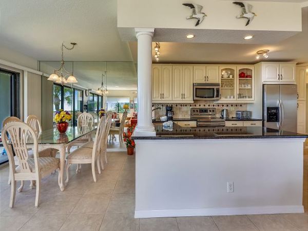 Treasure Island Condo 1011714