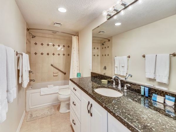 Treasure Island Condo 1011714