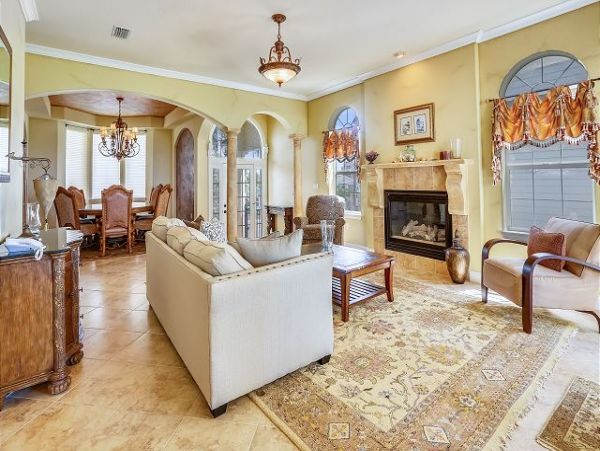 On Beach Treasure Island Vacation Home