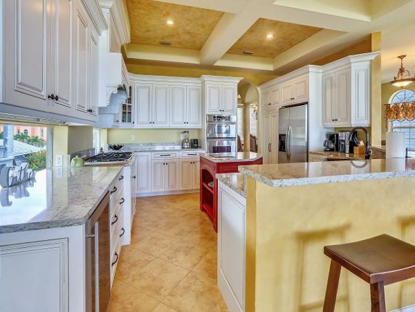 On Beach Treasure Island Vacation Home