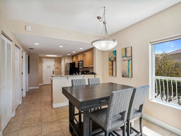 Lovely Condo Across the Street from the Warm Sand