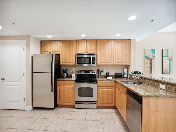 Lovely Condo Across the Street from the Warm Sand