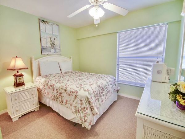 Treasure Island Condo 1011720