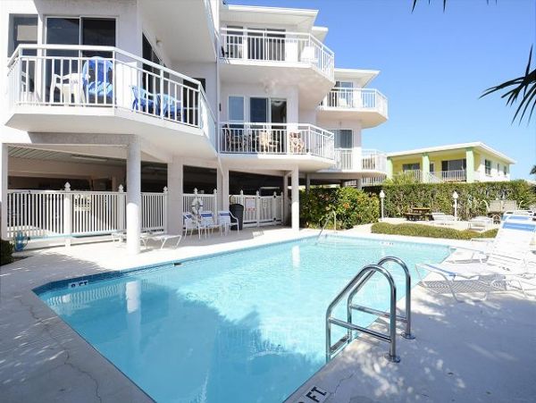 Treasure Island Condo 1011720
