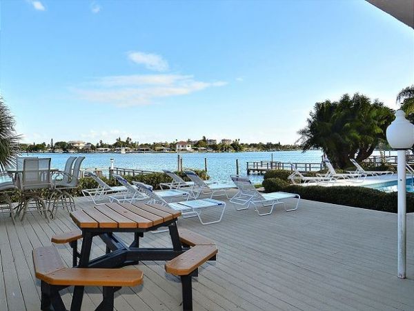 Treasure Island Condo 1011722
