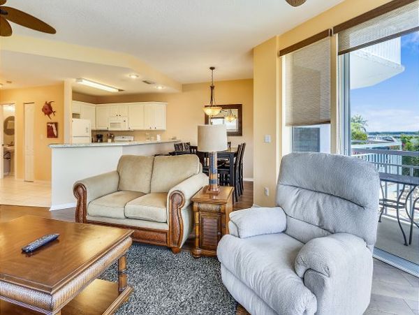 Treasure Island Condo 1011723