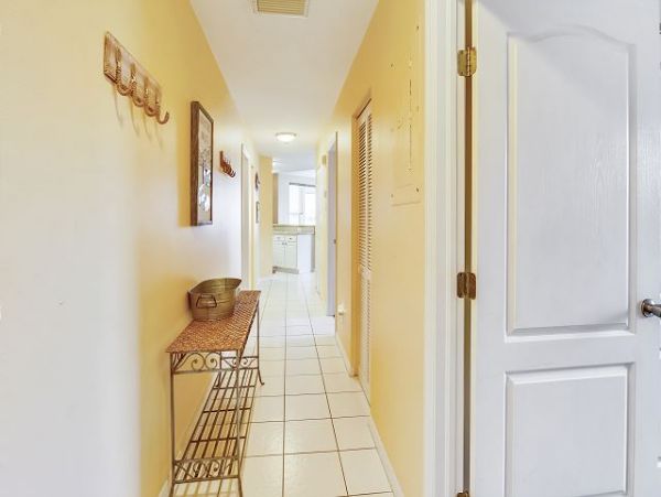 Treasure Island Condo 1011723