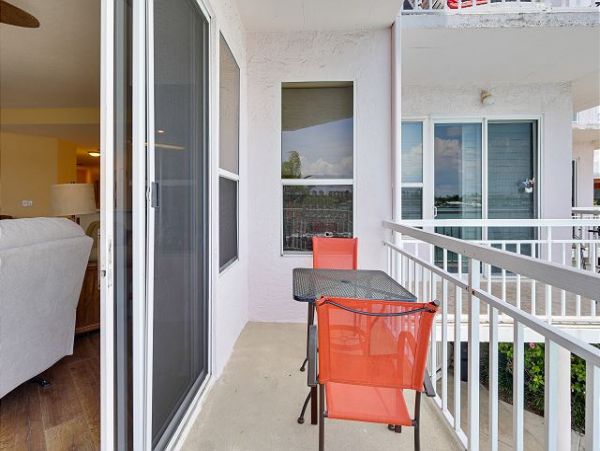 Treasure Island Condo 1011723