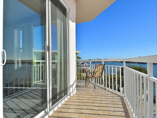 Treasure Island Condo 1011724