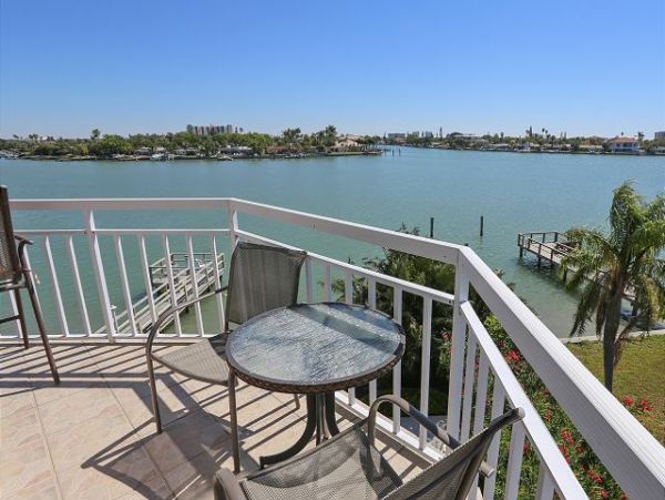 Treasure Island Condo 1011726