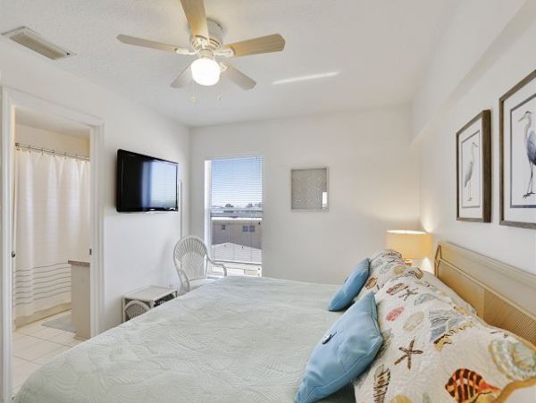 Treasure Island Condo 1011726