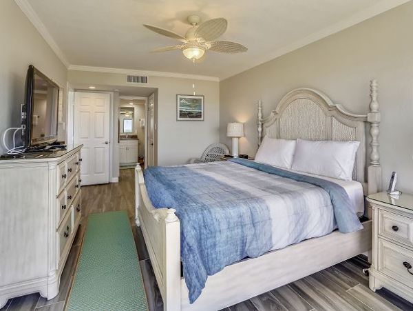 Treasure Island Condo 1011728
