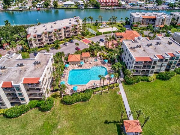 Treasure Island Condo 1011728