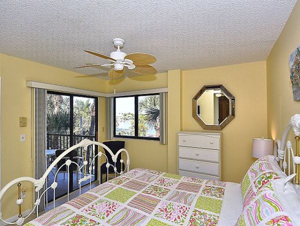 Treasure Island Condo 1011733