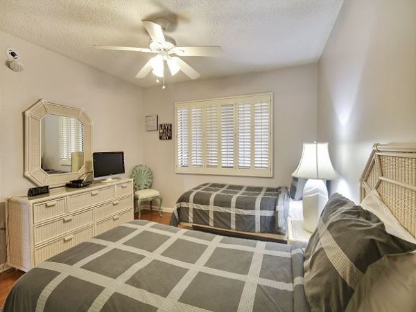 Treasure Island Condo 1011736