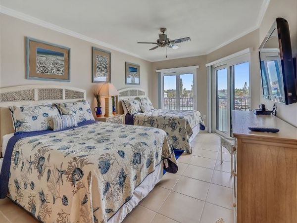 Treasure Island Condo 1011737