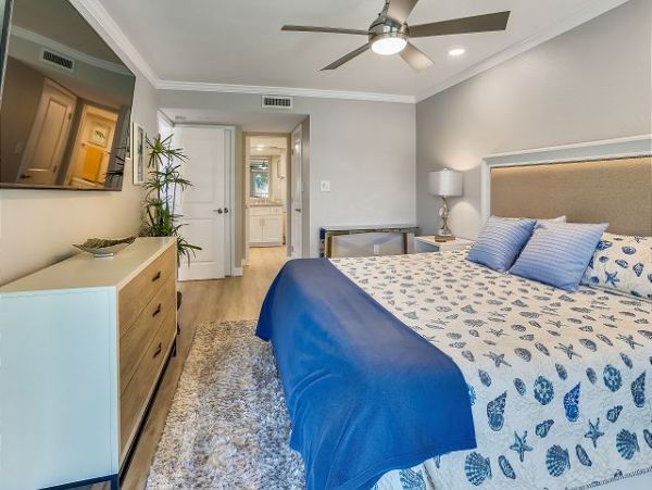 Treasure Island Condo 1011739