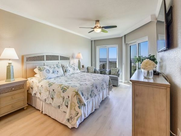 Treasure Island Condo 1011740