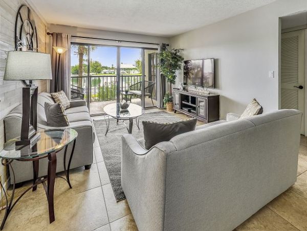 Treasure Island Condo 1011748