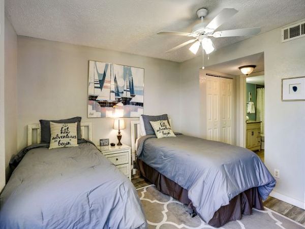 Treasure Island Condo 1011748