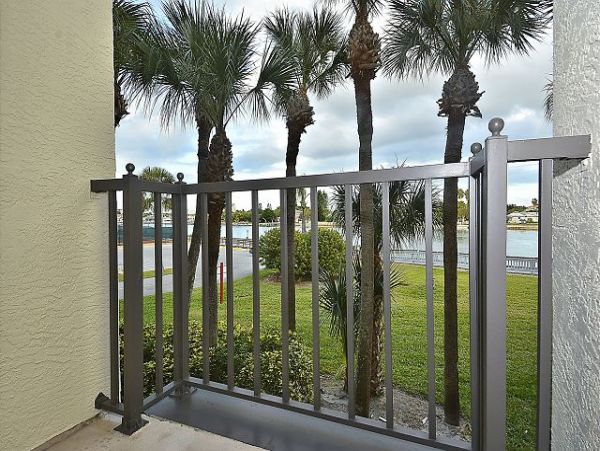 Treasure Island Condo 1011748