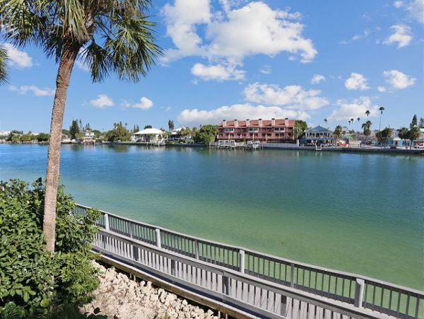 Treasure Island Condo 1011751