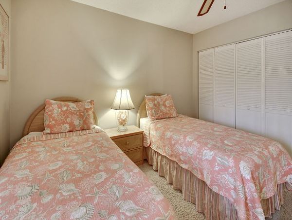 Treasure Island Condo 1011754