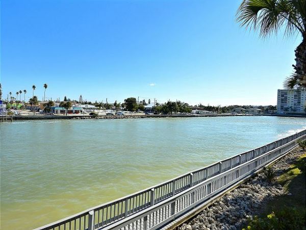 Treasure Island Condo 1011754