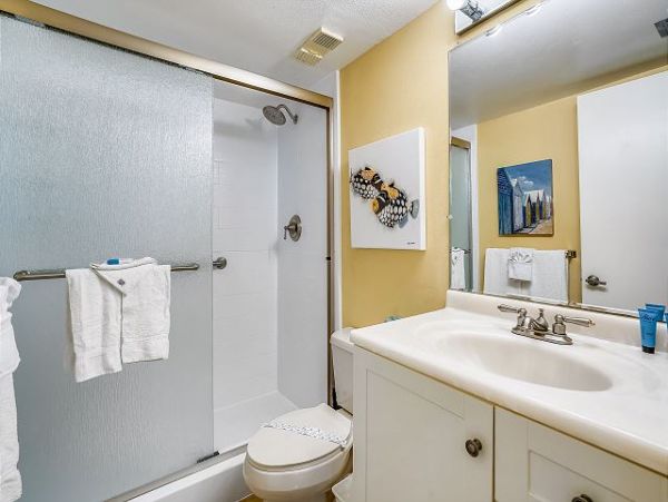 Treasure Island Condo 1011755