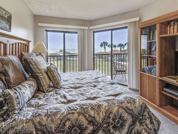 Treasure Island Condo 1011756