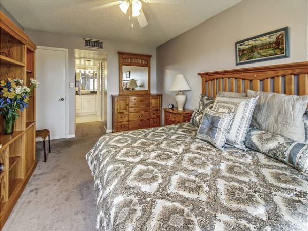 Treasure Island Condo 1011756