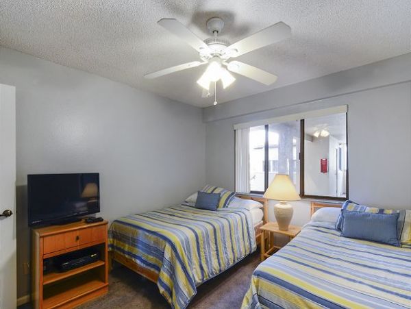 Treasure Island Condo 1011756