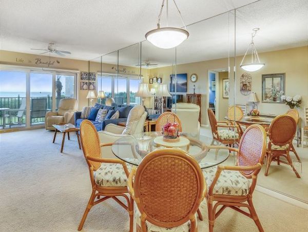 Two Bedroom Treasure Island Condo Sleeps Six