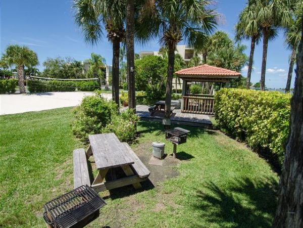 Gulf to Bay Two Bedroom Unit