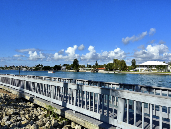 Best of Both Bay & Beach in Treasure Island Beautiful Condo