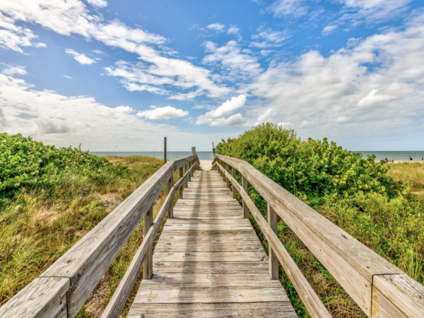 Best of Both Bay & Beach in Treasure Island Beautiful Condo