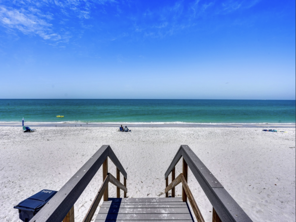 Magnificent Treasure Island Vacation Condo with GREAT Amenities.