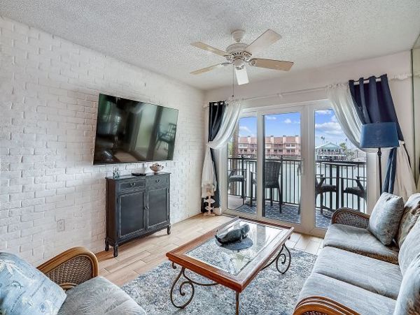 Treasure Island Condo 1011763