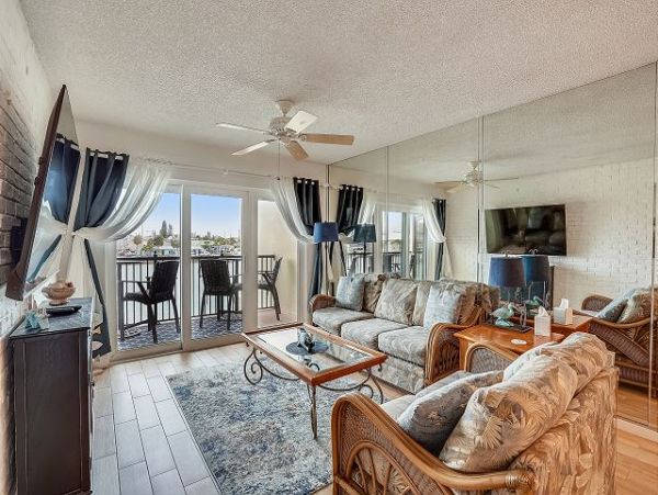 Treasure Island Condo 1011763