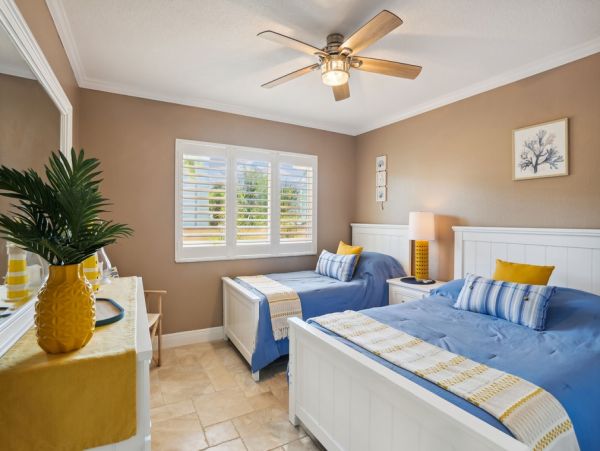Treasure Island Vacation Condo Two Bedroom Walk to Beach