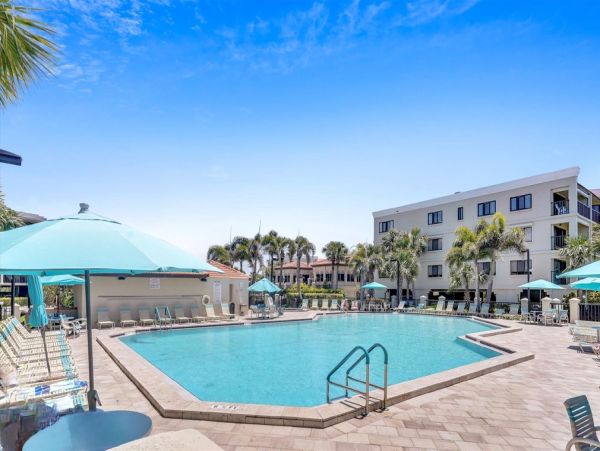 Treasure Island Vacation Condo Two Bedroom Walk to Beach