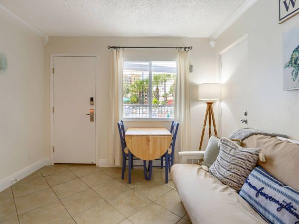 1 Bedroom Condo across the street from the beach