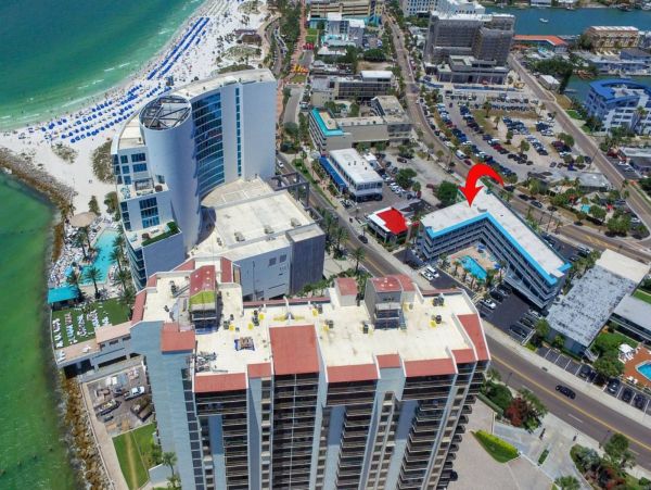 1 Bedroom Condo across the street from the beach