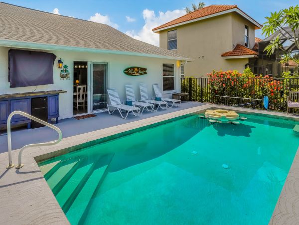 Marco Island Vacation Pool Home Five Bedrooms Sleeps 12