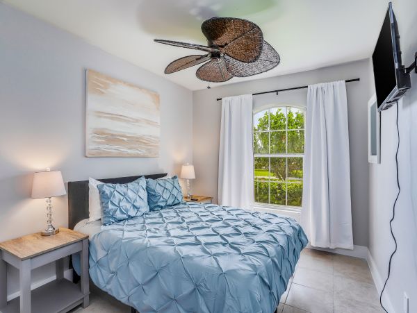 Marco Island Vacation Pool Home Five Bedrooms Sleeps 12