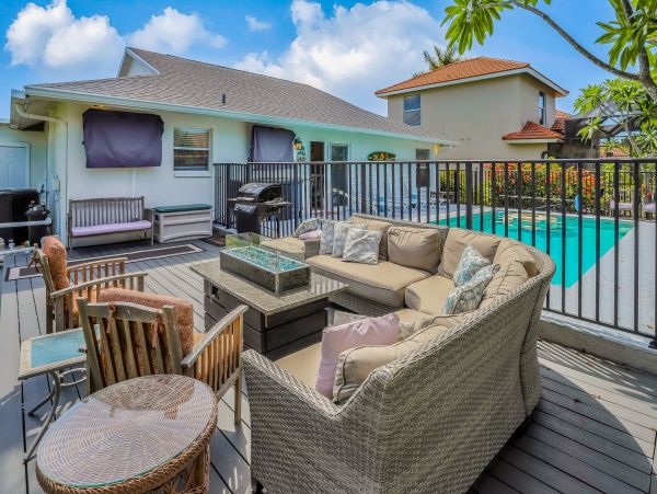 Marco Island Vacation Pool Home Five Bedrooms Sleeps 12