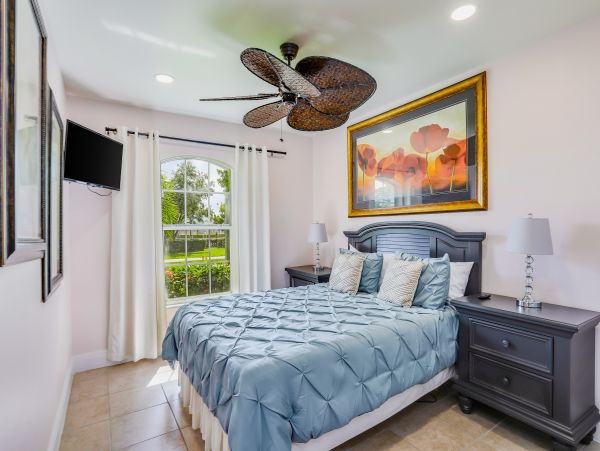 Marco Island Vacation Pool Home Five Bedrooms Sleeps 12