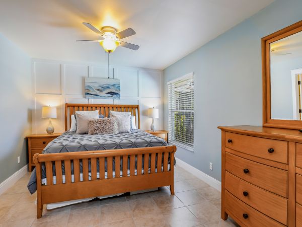 Marco Island Vacation Pool Home Five Bedrooms Sleeps 12