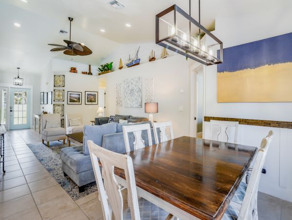 Marco Island Vacation Pool Home Five Bedrooms Sleeps 12